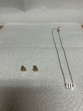 Gold-Tone Virgo Zodiac Necklace and Stud Earrings Set